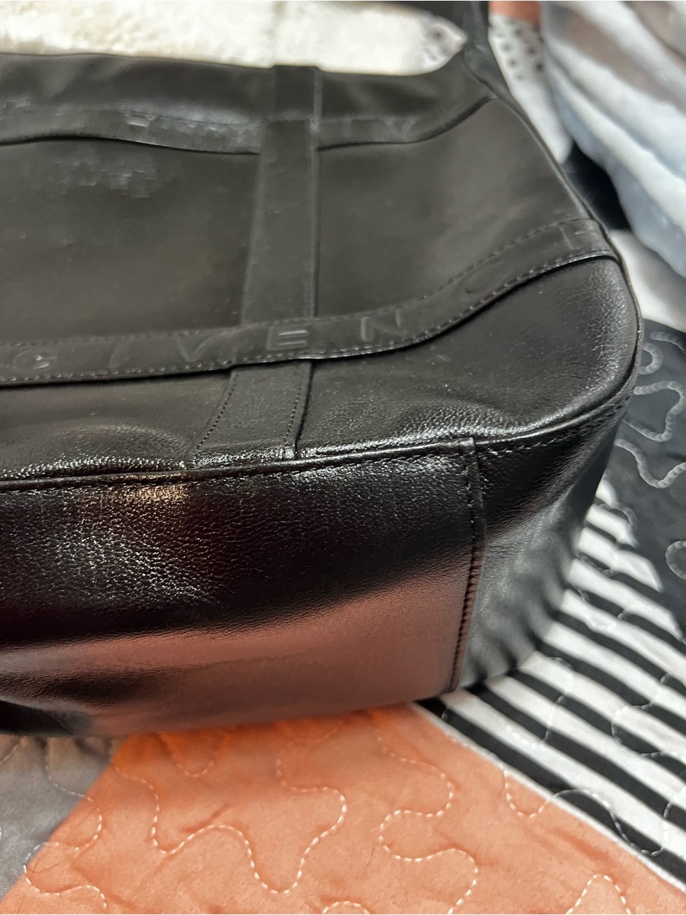 Authentic Vintage GIVENCHY Black
Leather Shoulder Bag - Picture 15 of 16